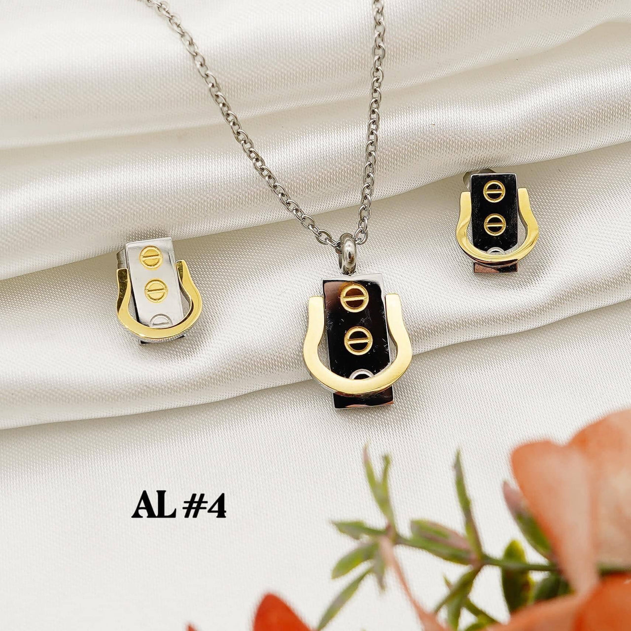2-in-1 Jewelry Set With Box