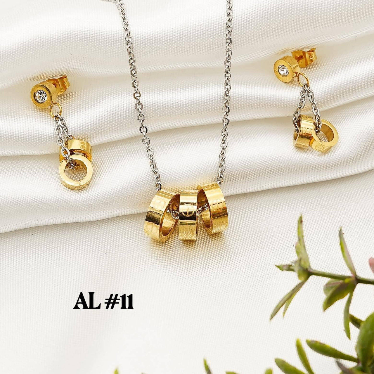 2-in-1 Jewelry Set With Box