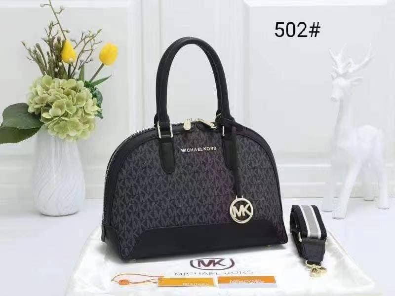 MK502 Alma Handbag With Sling